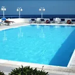 Eden Club Hotell 3*