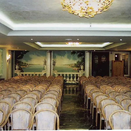 Eden Club