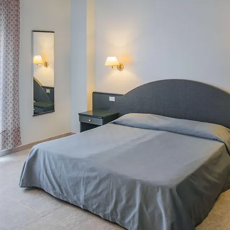 Eden Club Hotel