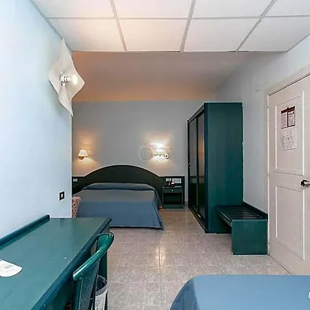 Eden Club Hotel