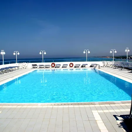 Eden Club
