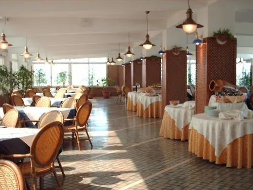 Eden Club 3*