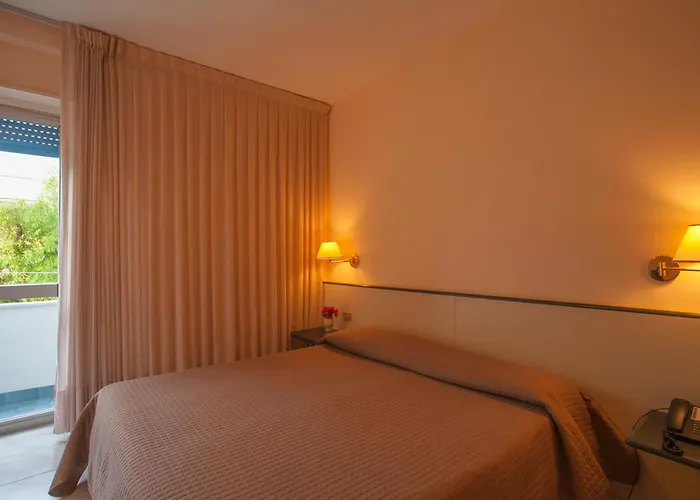 Eden Club Hotel 3*