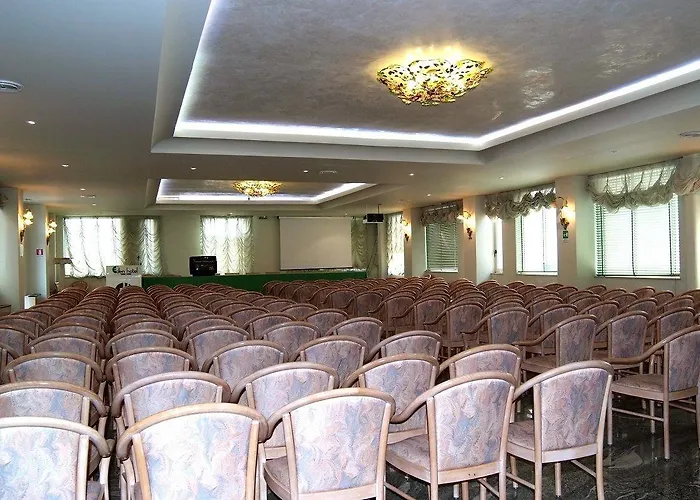 Eden Club מלון טורה קאנה